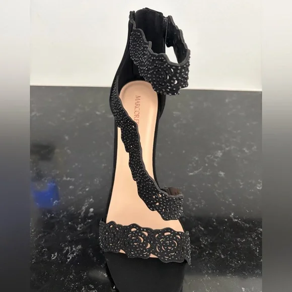 BRAND NEW Black Laser-Cut Strappy High Heel Sandals - Picture 2 of 4